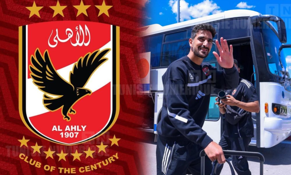 لاعبو الأهلي يتدربون في تونس